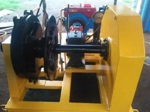 Gallery mooring winch ravindo 015