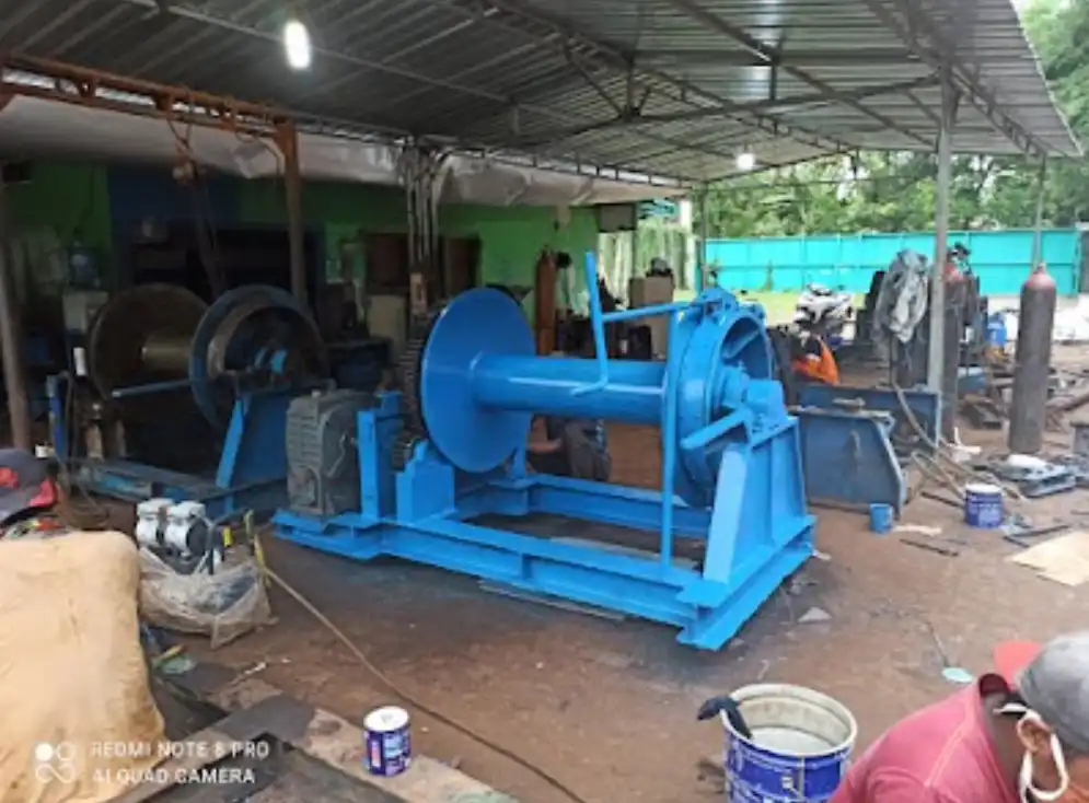 Gallery mooring winch ravindo 01